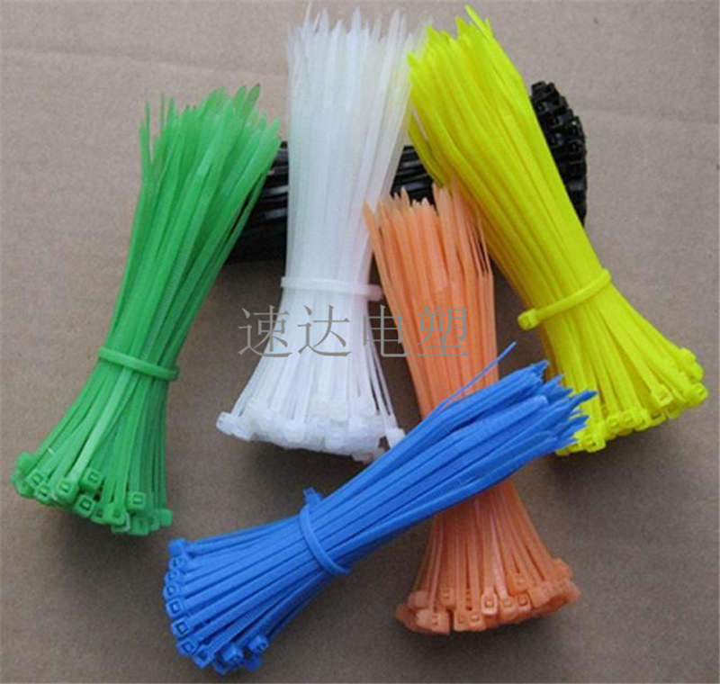 廠家供應(yīng)塑膠扎線帶，扎線用的膠扣