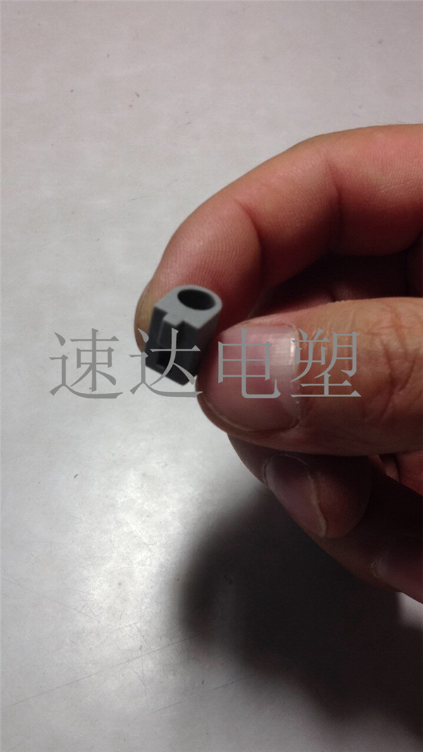 硅橡膠護(hù)套 硅橡膠護(hù)套